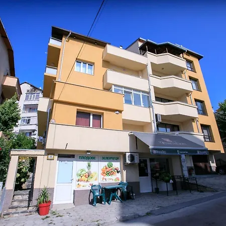 студио рози Apartman